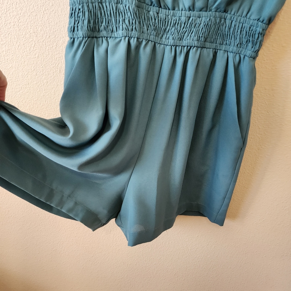 BCBGeneration romper - Picture 3 of 15